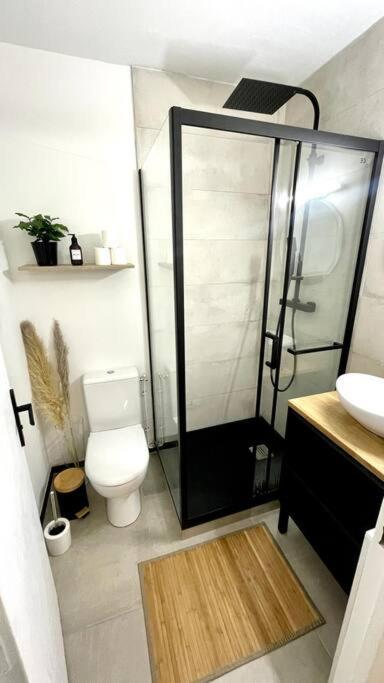 Ferienwohnung L'Instant Present - Calme & Elegant Proche Gare Roanne Exterior foto